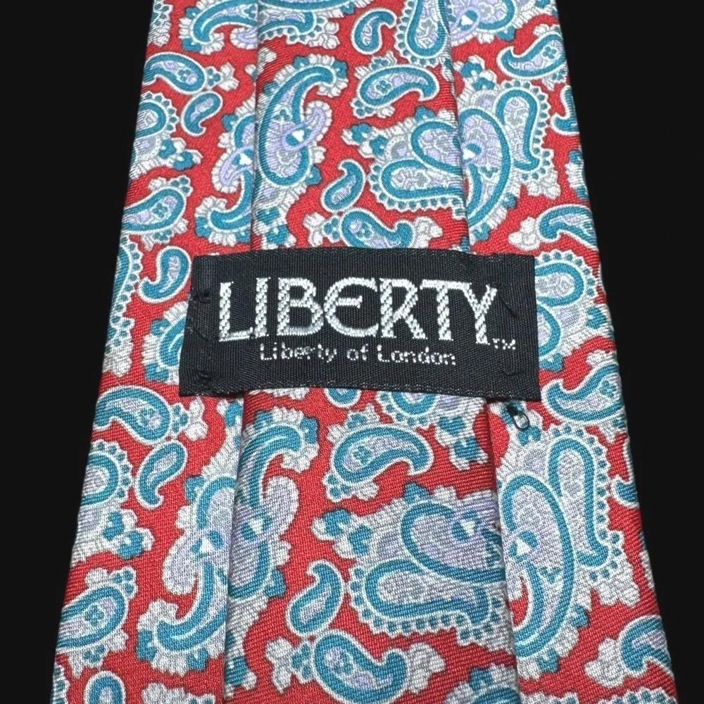 Liberty of London Mens Silk Tie Red Blue Paisley Made in USA Necktie